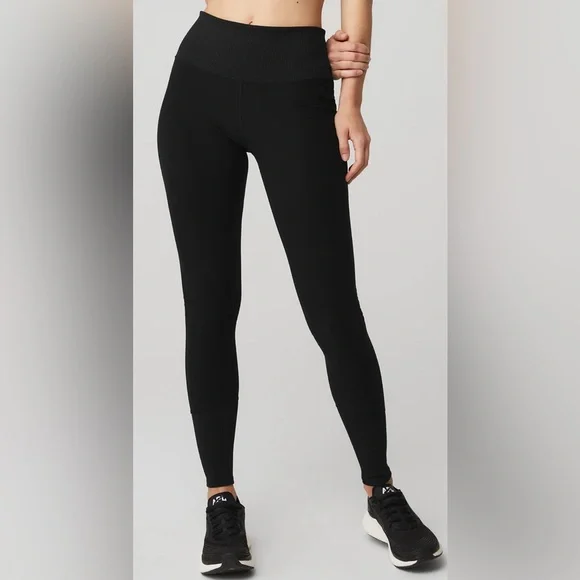 Alo Yoga High-Waist Alosoft Lounge Legging Ribbed V Waist! XXS